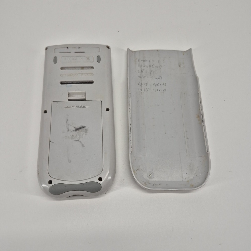 Texas Instruments TI-83 Plus Silver Edition Clear Graphing Calculator Working - Picture 3 of 4